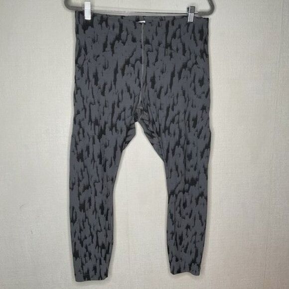 Lululemon InStill HR Tight Women Size 12 ThreeD Camo Jacquard Asphalt Grey - Picture 1 of 8
